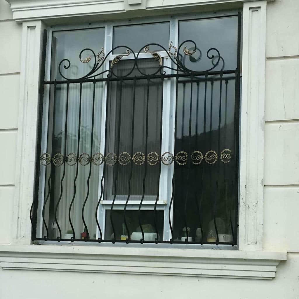 نصب حفاظ پنجره فرفورژه در شهرکرد
