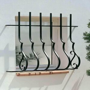 حفاظ پنجره در بندر بوشهر