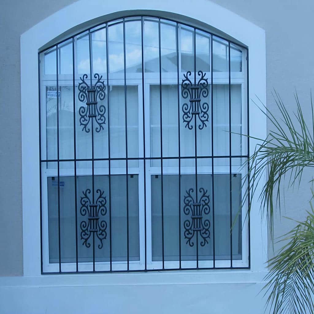 قیمت حفاظ پنجره سفارشی در سنندج