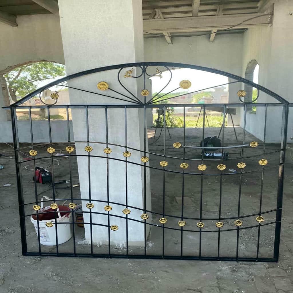 نصب حفاظ پنجره مدرن در بندر لنگه