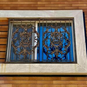 حفاظ پنجره در کاشان