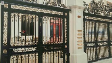 درب حیاط در سنندج