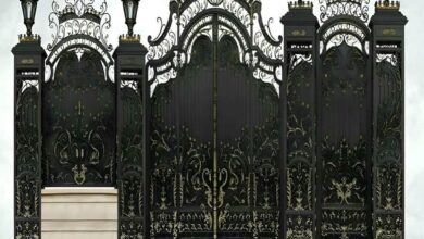 درب حیاط در همدان