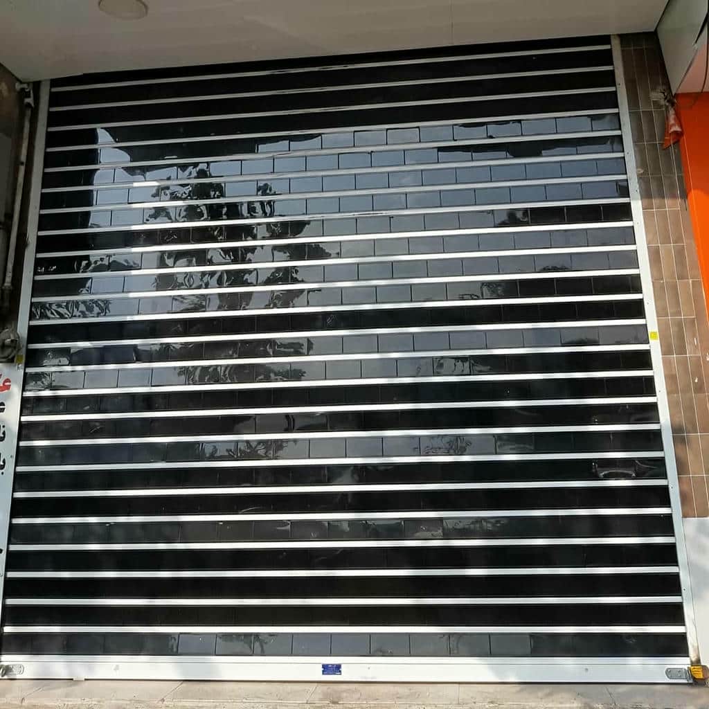 کرکره برقی در اصفهان