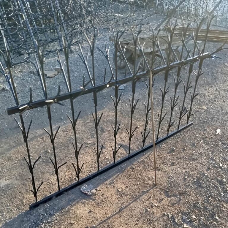 حفاظ دیواری مدل شمشادی