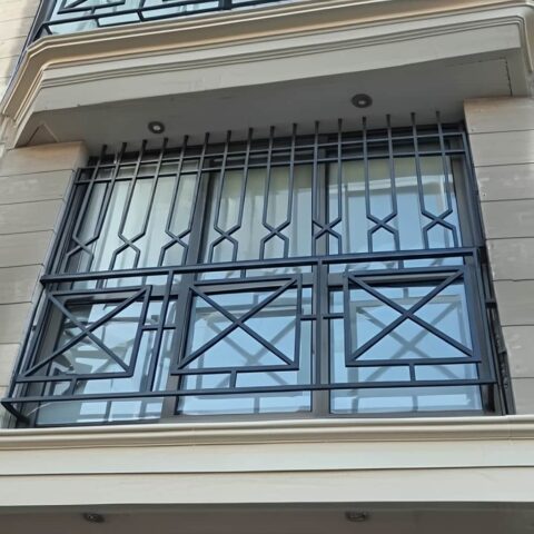 حفاظ پنجره مدرن هندسی
