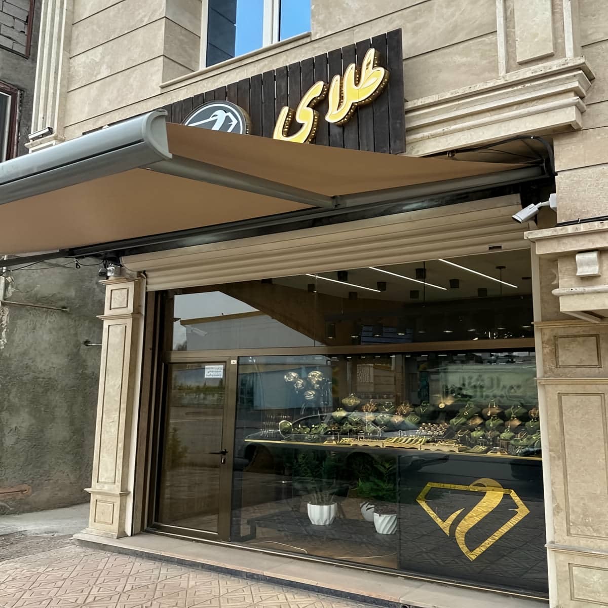 روش ساده محاسبه قیمت سایبان برقی قبل از سفارش