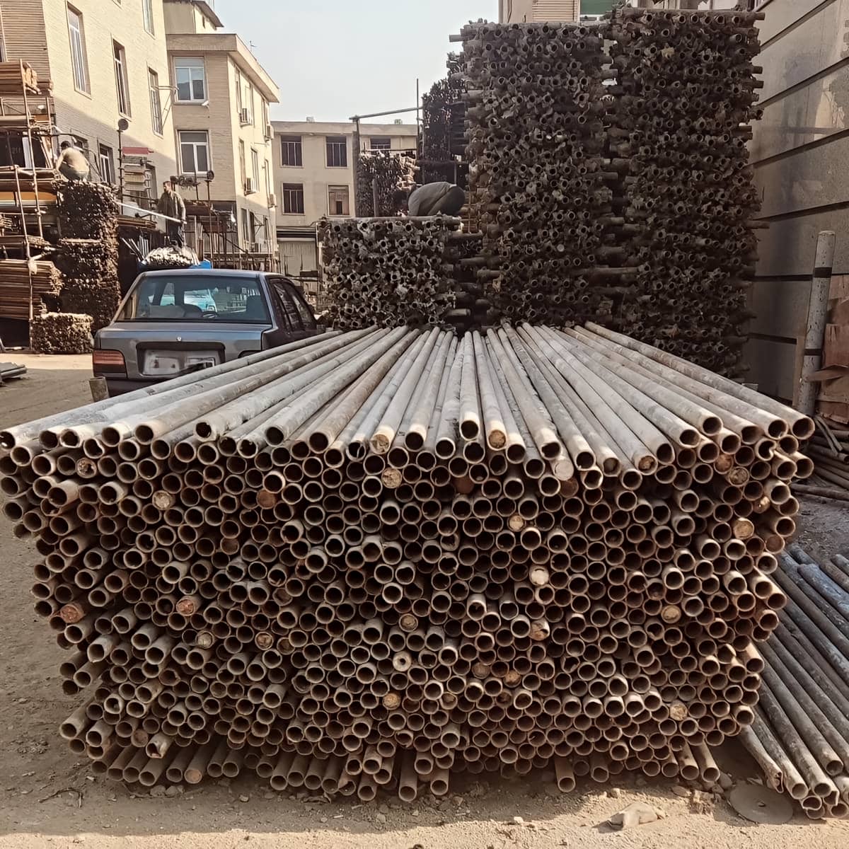 داربست هیئتی برای اسکان موقت عزاداران داربست هیئتی برای اسکان موقت عزاداران