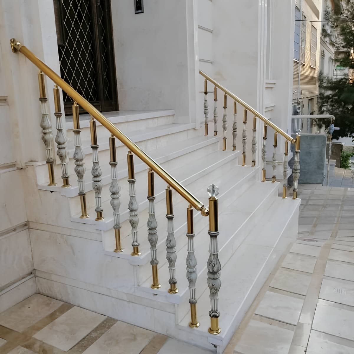 هندریل استیل دیواری مقاوم با قطر مناسب برای راه پله هندریل استیل دیواری مقاوم با قطر مناسب برای راه پله