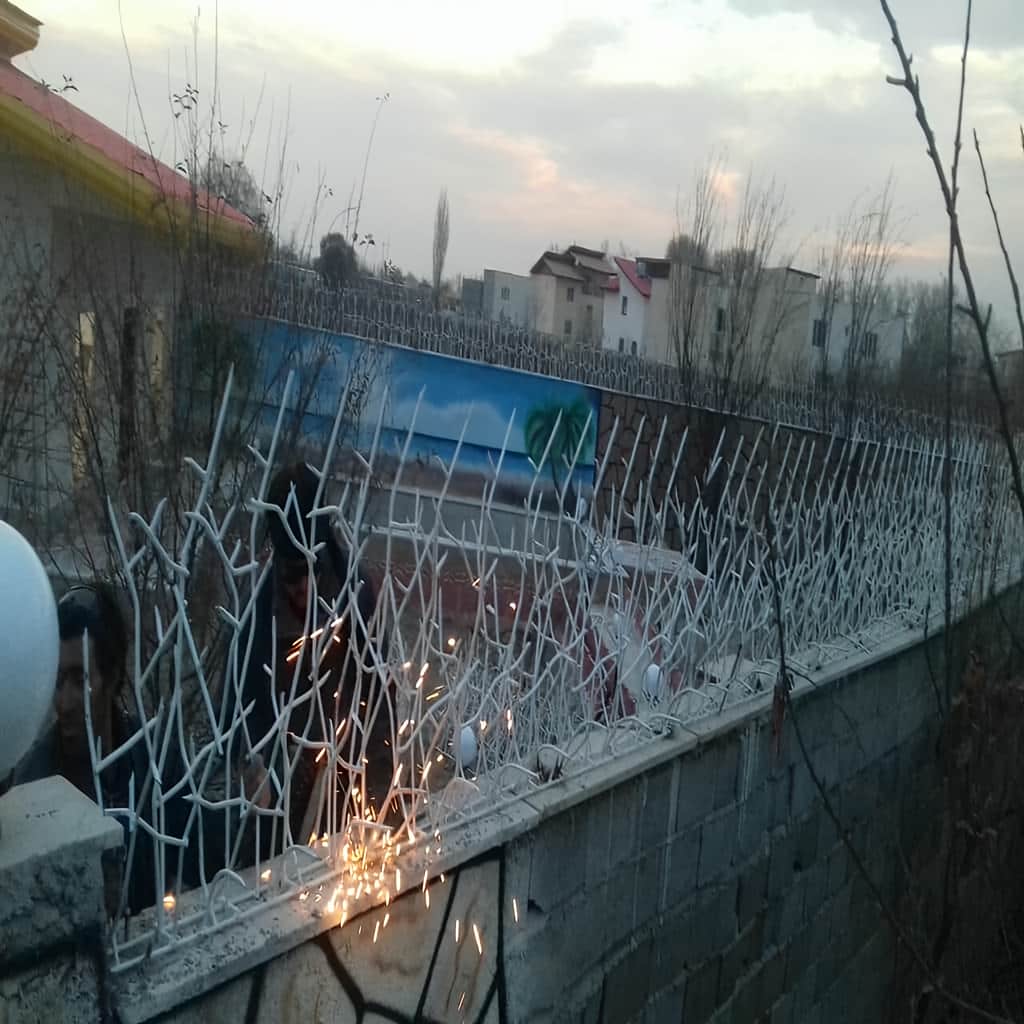 اجرای حفاظ خطی نامتقارن برای نمای مدرن
