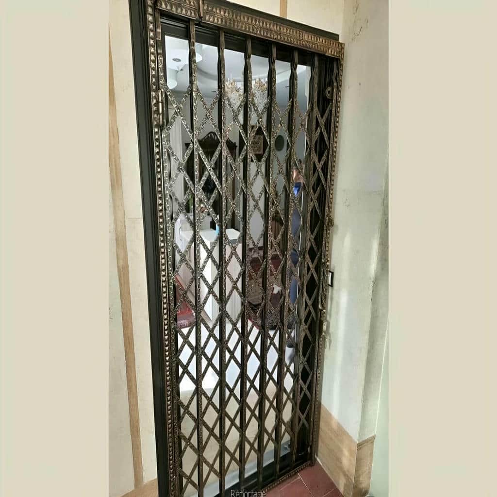 تولید درب آکاردئونی طرح دار لوزی با پرچ دقیق