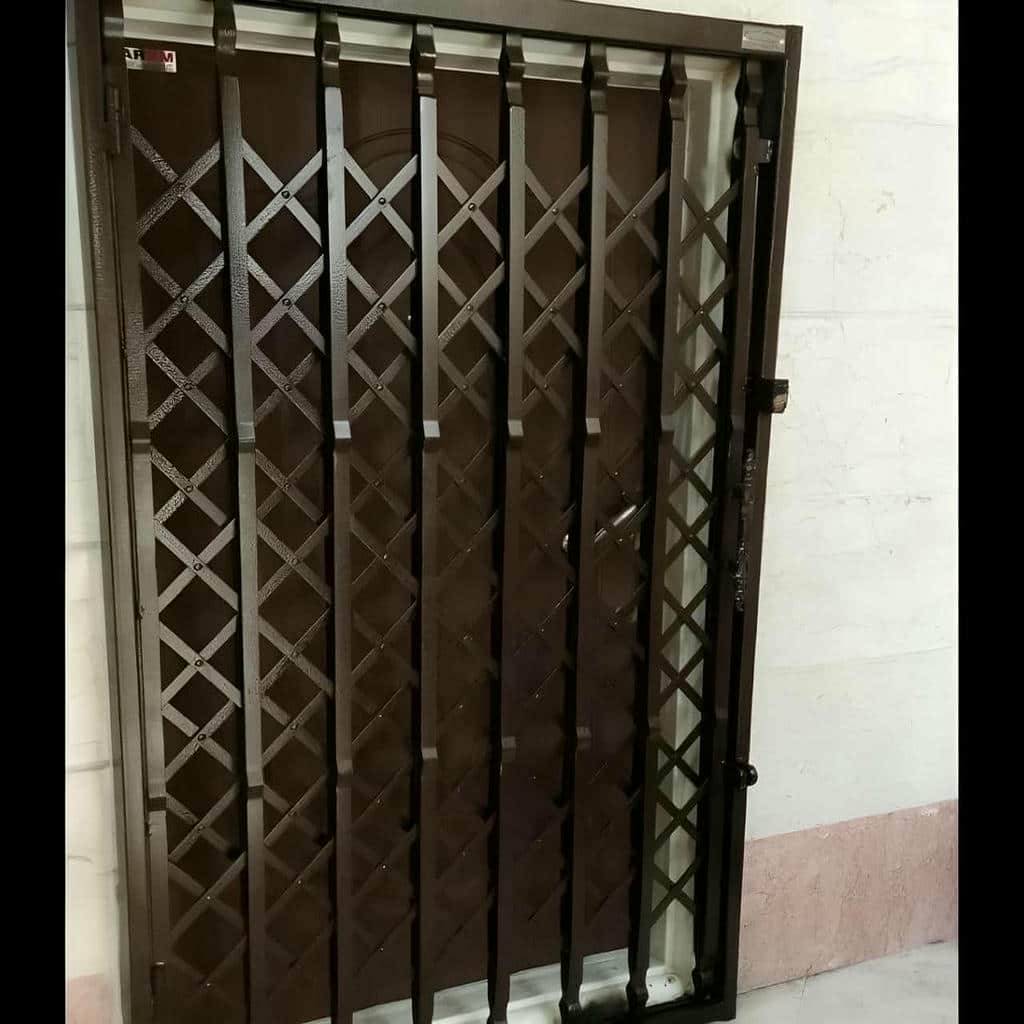 خدمات نصب درب حفاظ فلزی ورودی واحد برای ورودی خدمات نصب درب حفاظ فلزی ورودی واحد برای ورودی