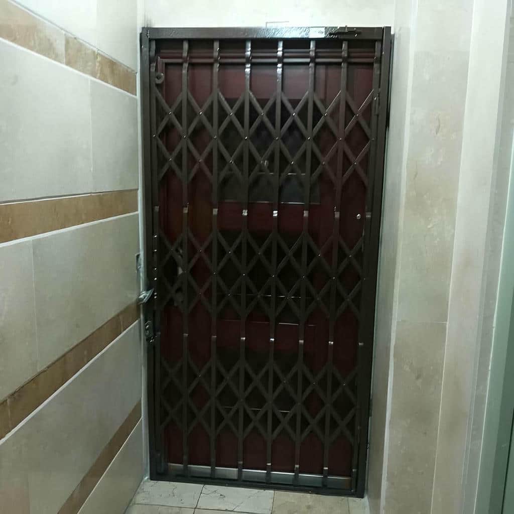 اجرای درب آکاردئونی قفل مخفی کتابی با محفظه محافظ