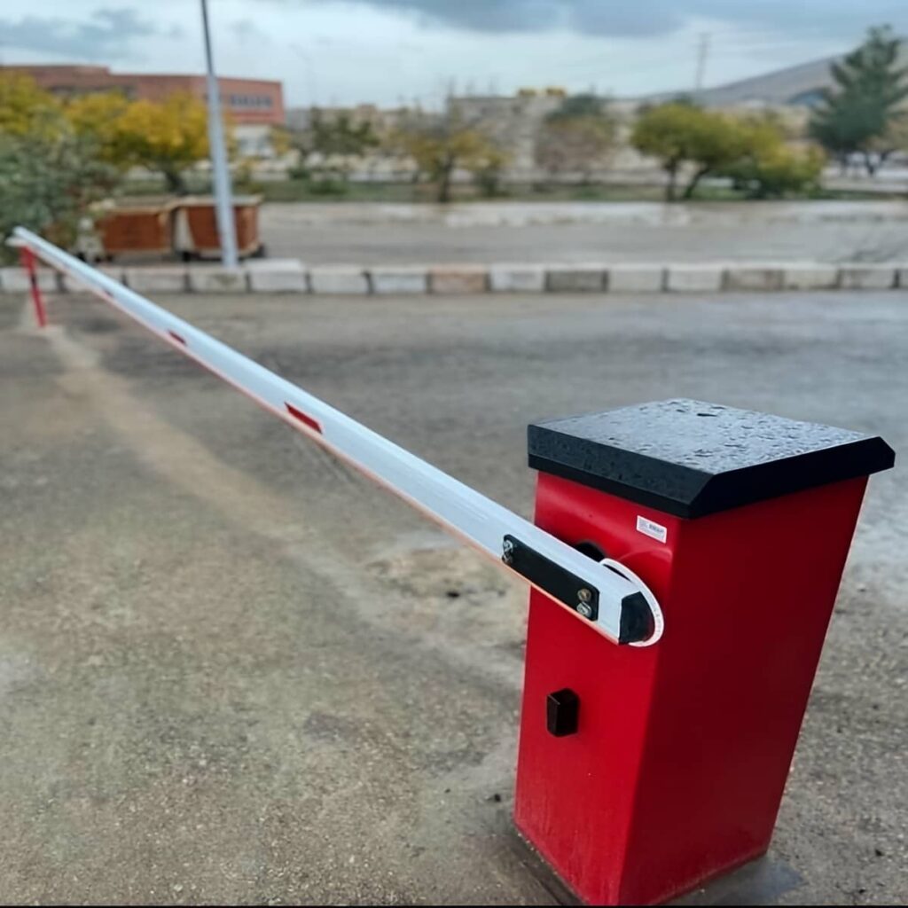 تعمیر راهبند ورودی شهرک مسکونی و گیربکس