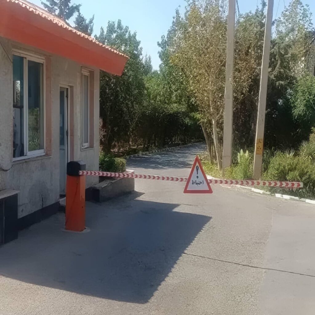 تولید راهبند پلاک خوان با بازوی آلومینیومی