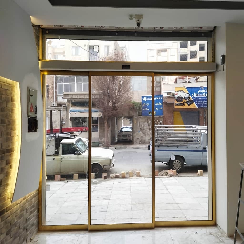 راهنمای انتخاب درب اتوماتیک شیشه ای کم صدا موتور آرام راهنمای انتخاب درب اتوماتیک شیشه ای کم صدا موتور آرام