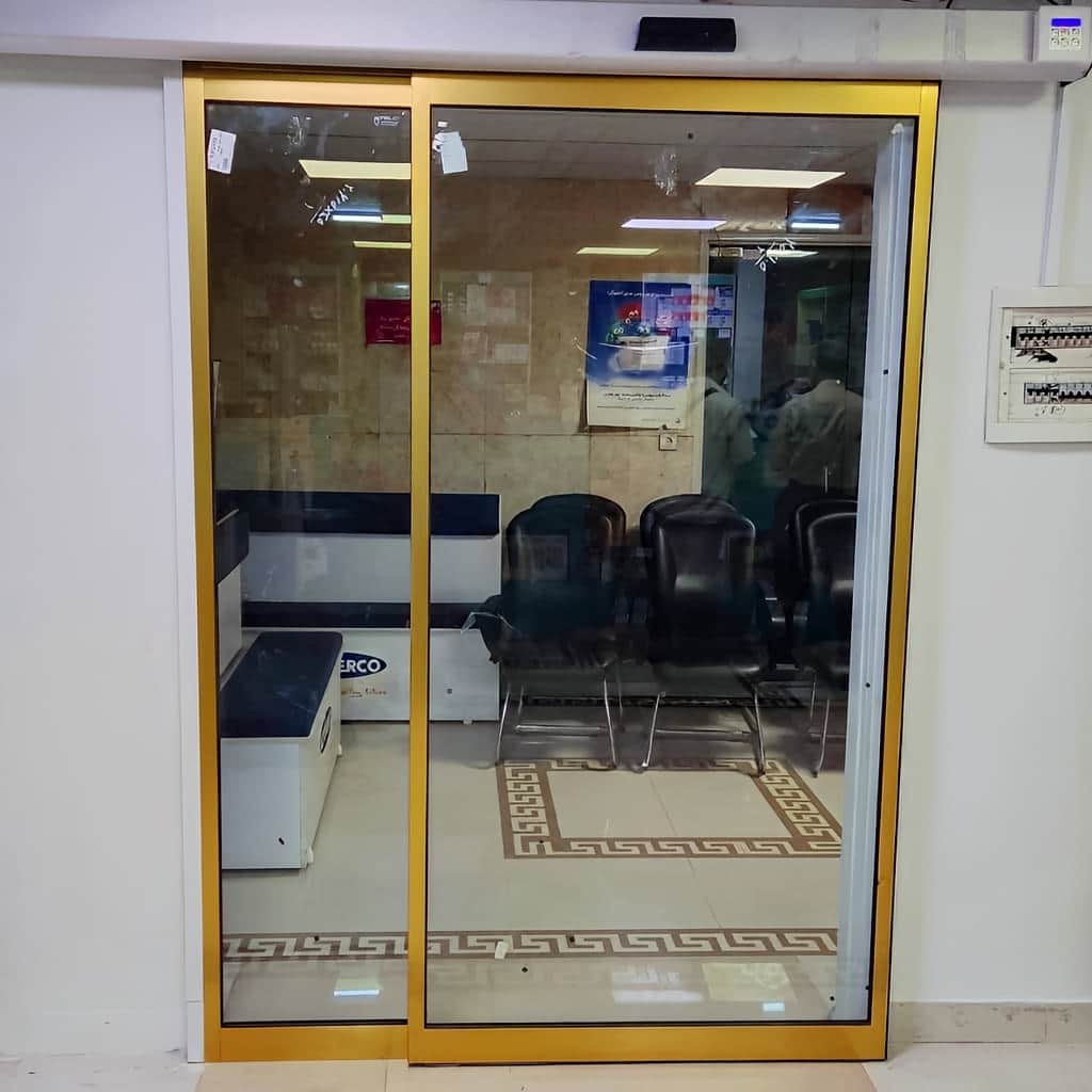 خدمات تعمیر درب اتوماتیک شیشه ای پرتردد مجتمع