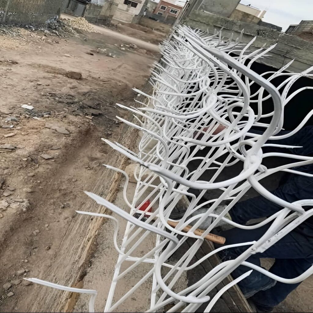 مقایسه مدل بوته‌ای و آبشاری حفاظ میلگردی