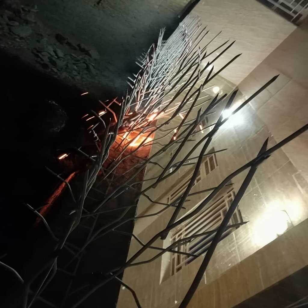 سفارش حفاظ شاخ گوزنی دیوار باغ ویلا بر اساس ابعاد