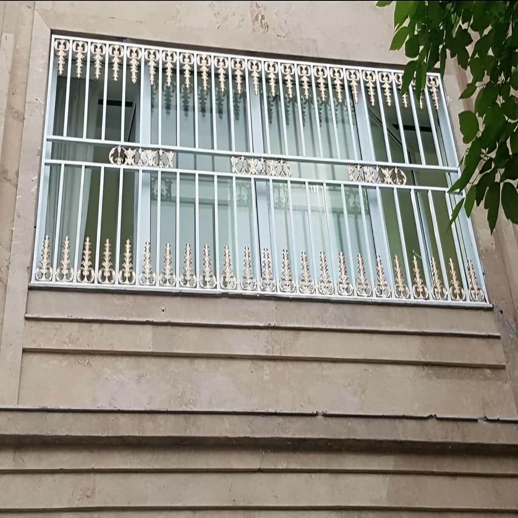 مدل خاکستری حفاظ پنجره با پوشش کوره ای