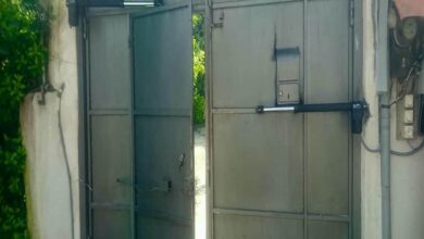12 مدل درب برقی حیاط لولایی