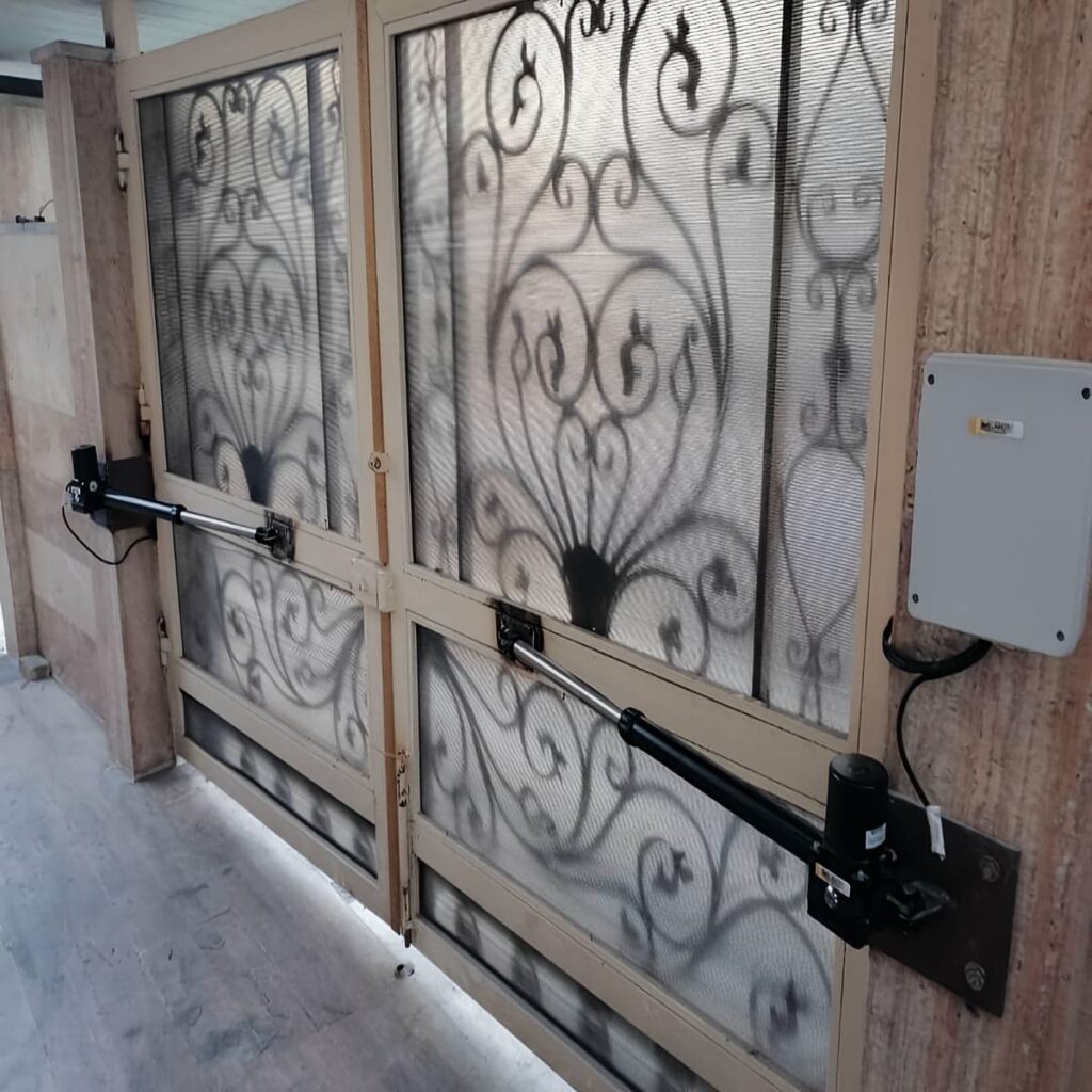 خدمات جک درب پارکینگ ایرانی بازویی برای ورودی مسکونی
