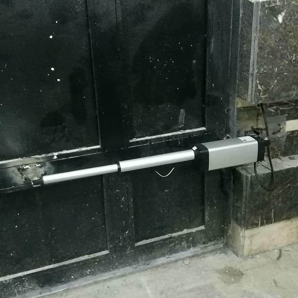 خدمات درب برقی پارکینگ ریلی برای ورودی خانگی