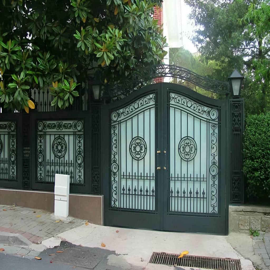 خرید درب حیاط ویلایی قوسی نیم‌دایره