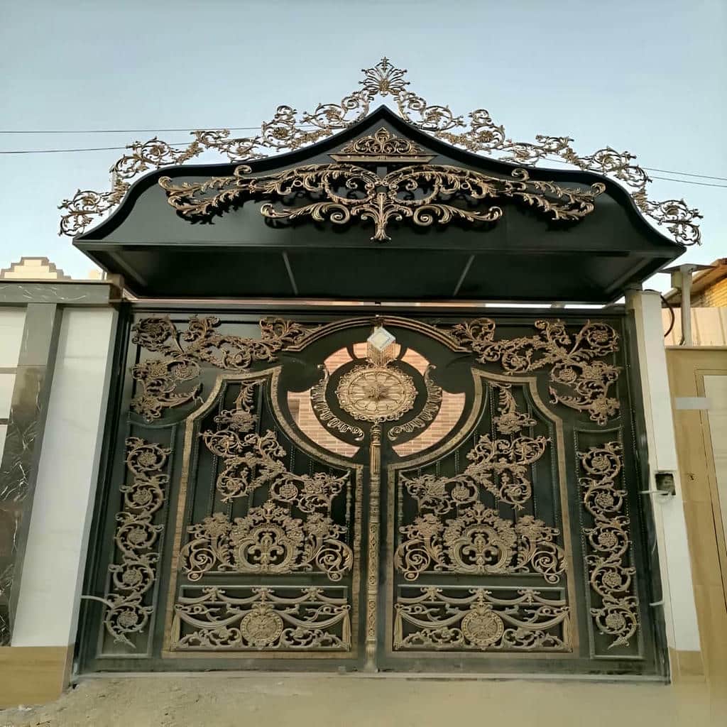 فروش درب پارکینگ لوکس ورودی ویلا با پنل طرح چوب فروش درب پارکینگ لوکس ورودی ویلا با پنل طرح چوب