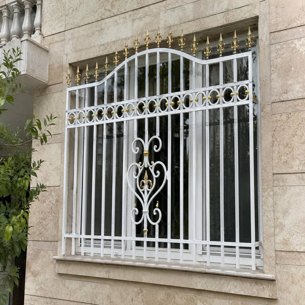 خرید حفاظ پنجره قوسی کتیبه دار متناسب با نما