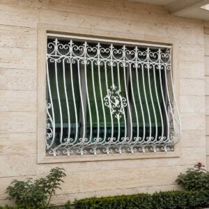 7 مدل حفاظ پنجره جای گلدان دار