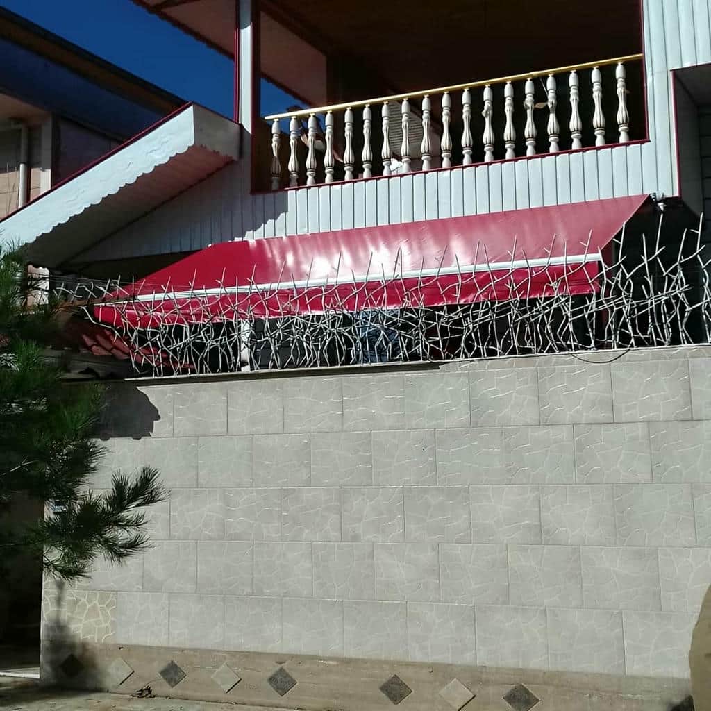 سایبان پارکینگ با سقف سبک کاربردی