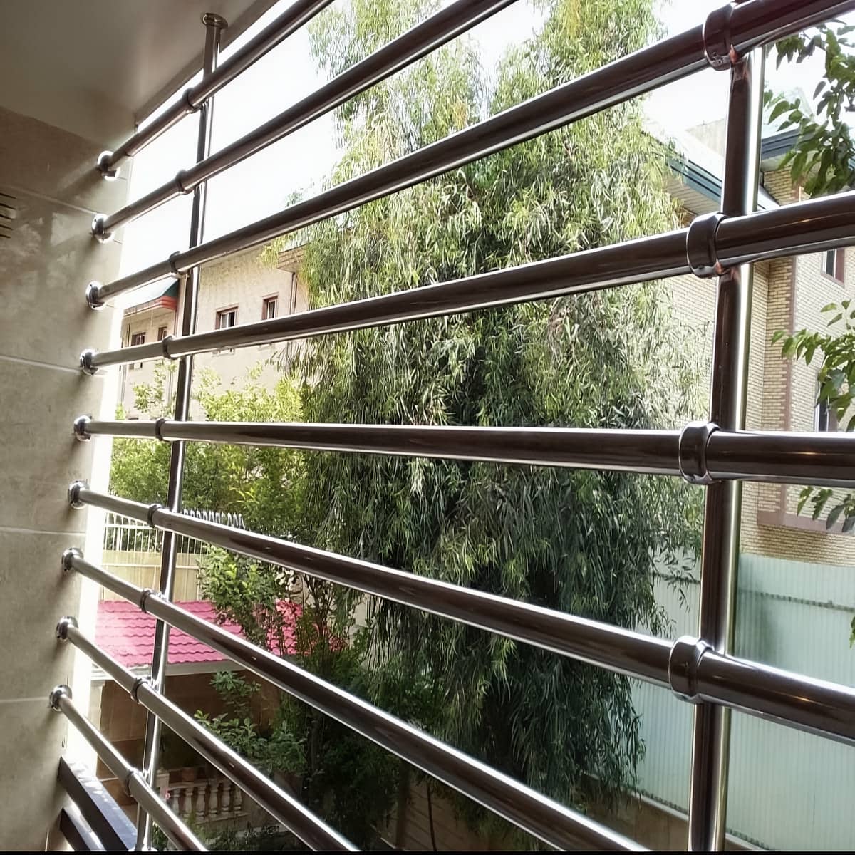 مرکز عرضه و نصب نرده کلاسیک بالکن با نگهداری و سرویس آسان