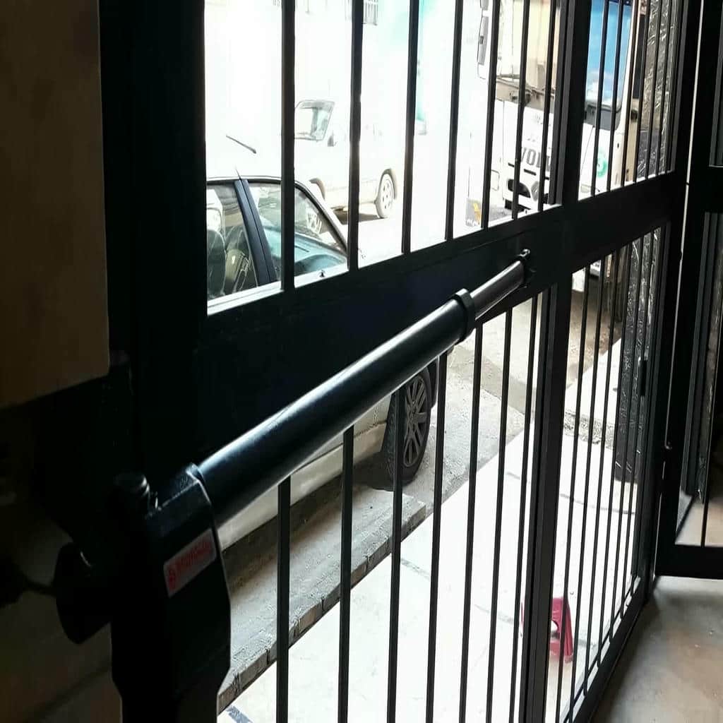 جک پارکینگ ایرانی با بازوی جمع و جور