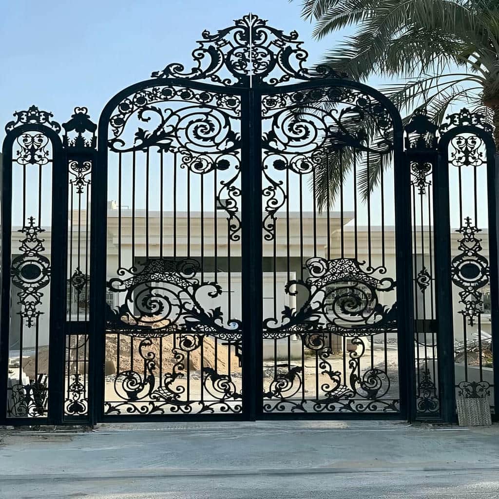 درب خانه مناسب تابش مستقیم آفتاب