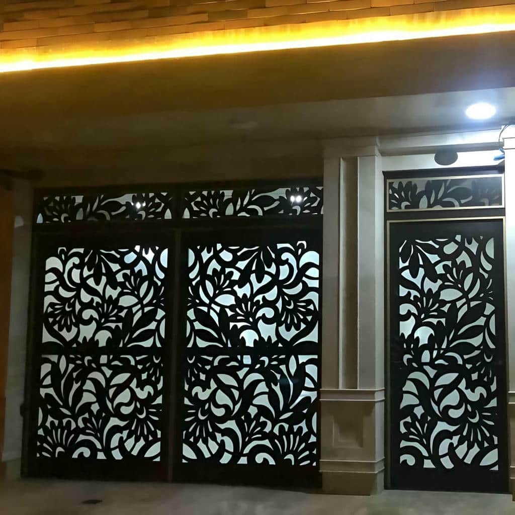درب آپارتمان فلزی برای دهانه عریض