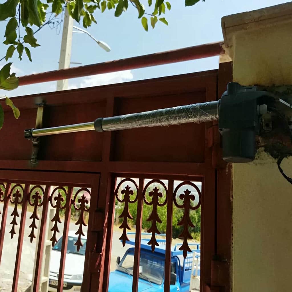 جک درب پارکینگ با کنترل از راه دور جک درب پارکینگ با کنترل از راه دور