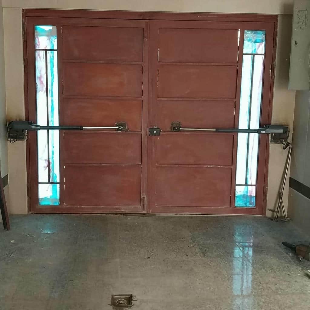 جک درب پارکینگ دو لنگه در همدان