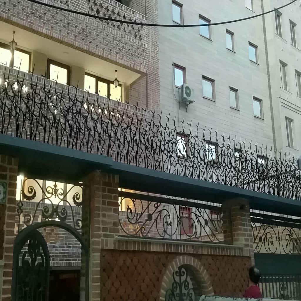 حفاظ دیوار سنندج در نمای آپارتمان