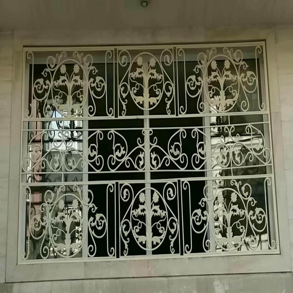حفاظ پنجره سفارشی برای طبقه همکف