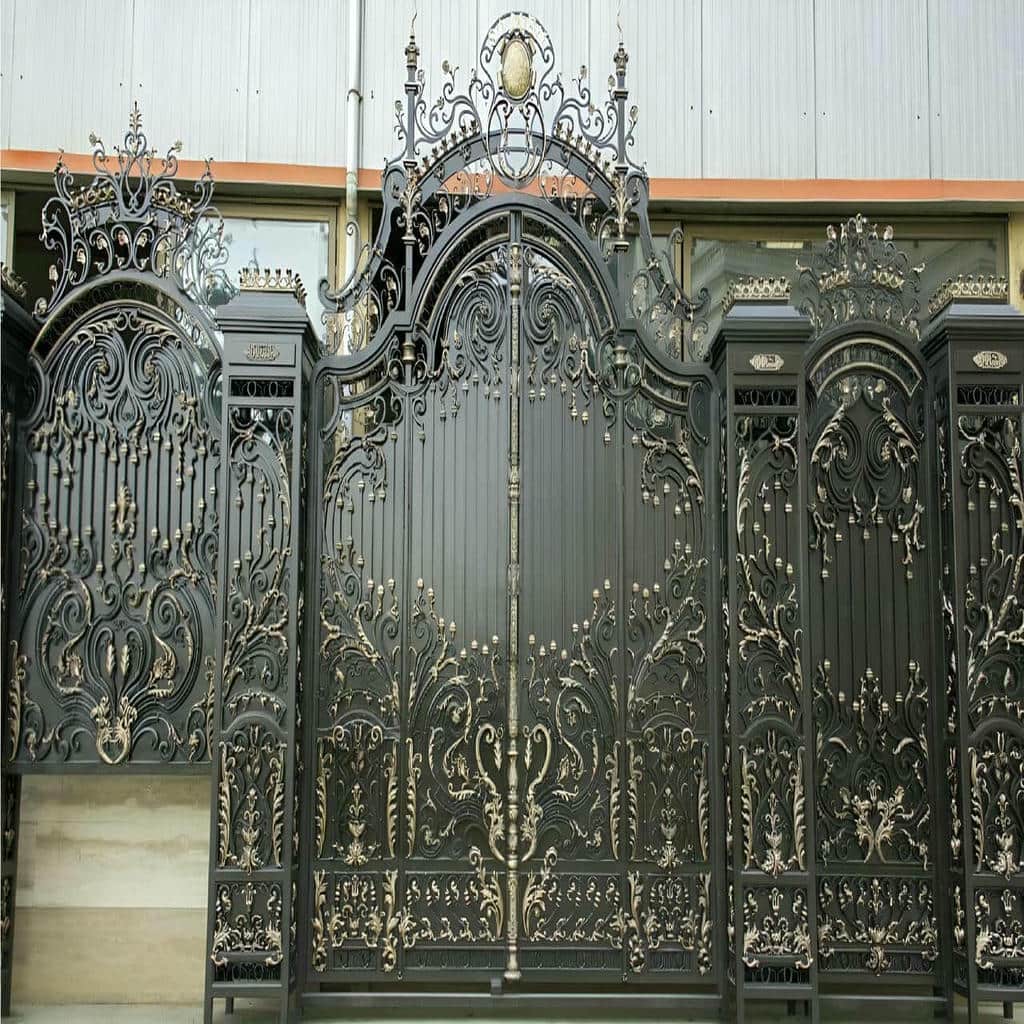 درب حیاط سفارشی با قاب ساده در استان سمنان درب حیاط سفارشی با قاب ساده در استان سمنان