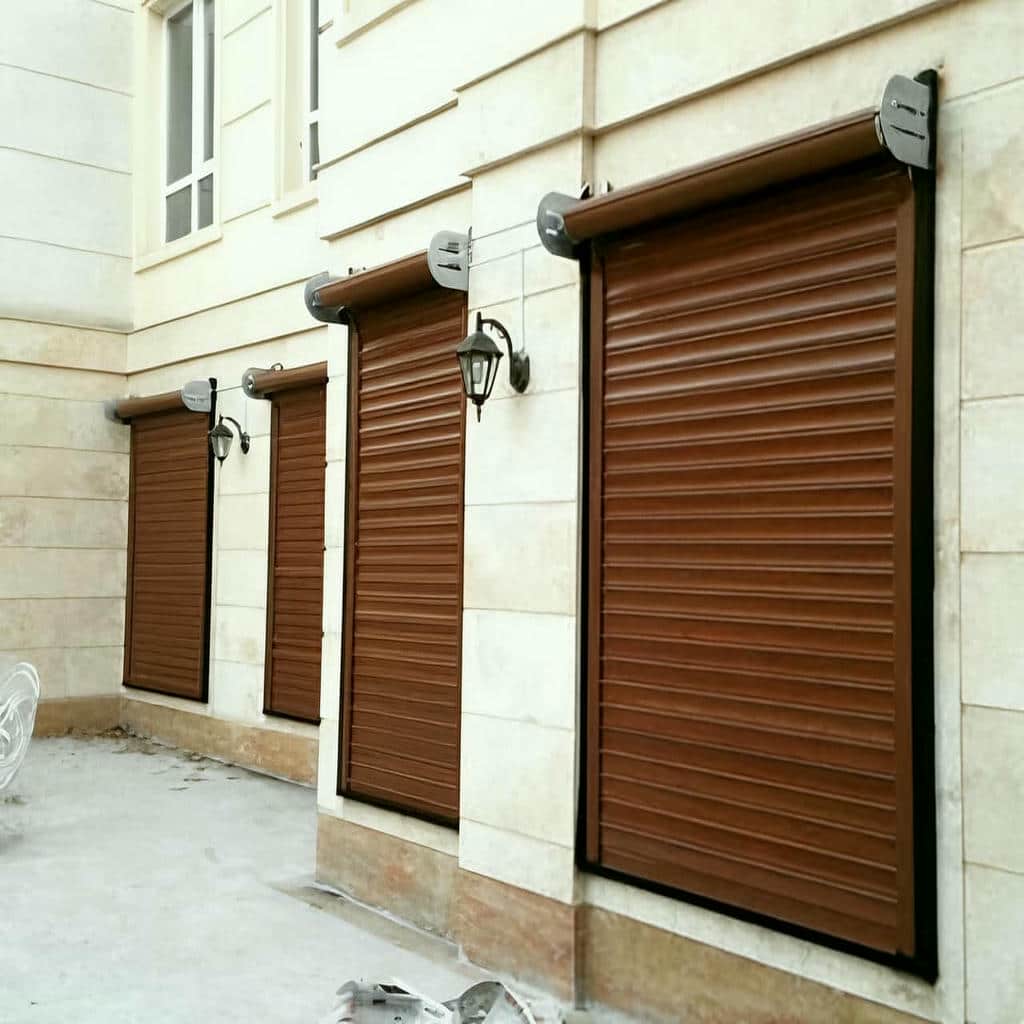 کرکره برقی آلومینیومی برای ورودی مغازه در استان ایلام