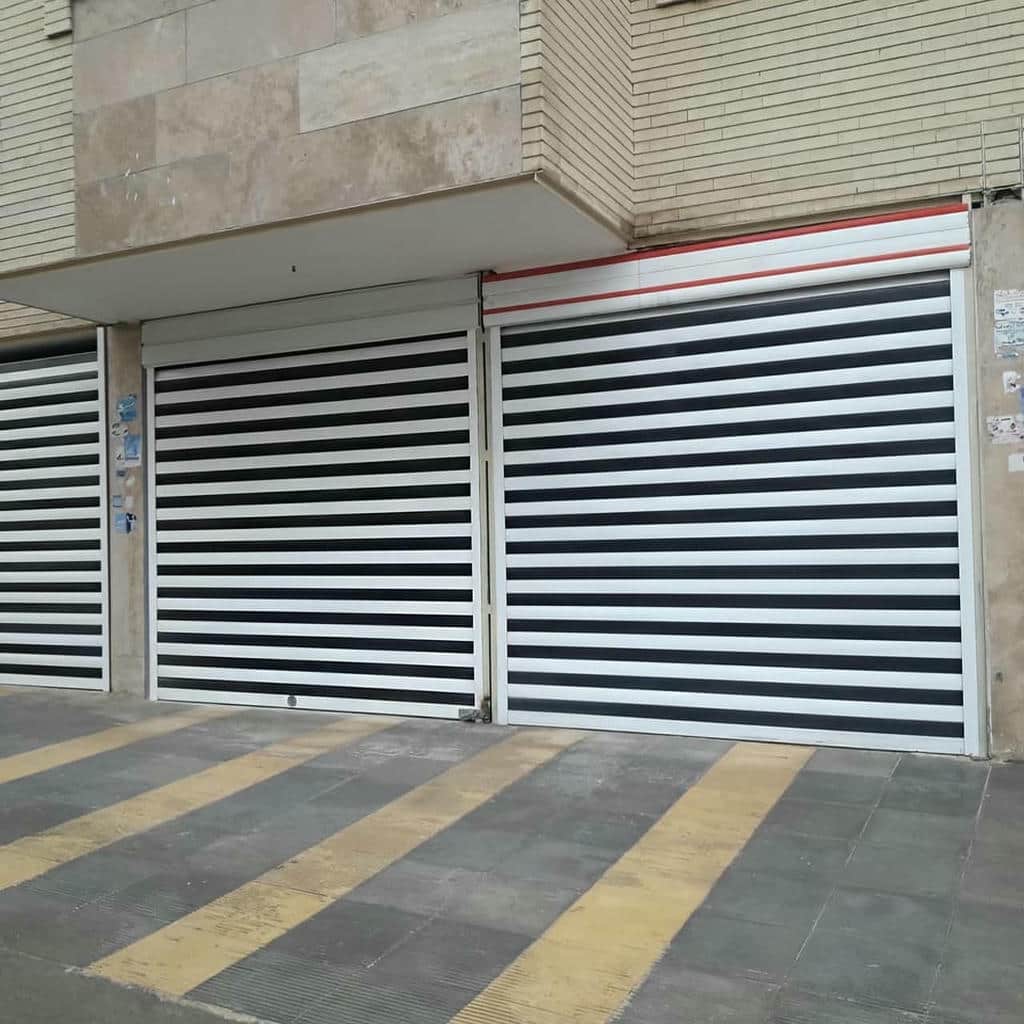 کرکره برقی آلومینیومی ورودی ساختمان در استان البرز