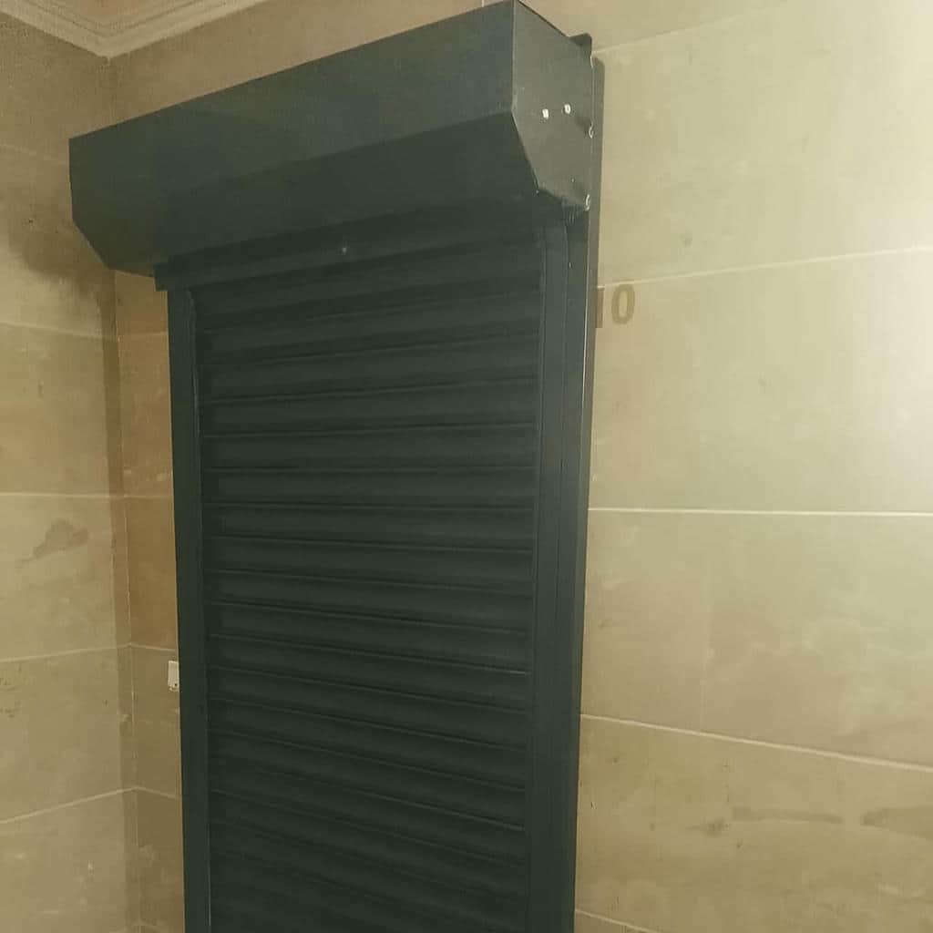 کرکره برقی ورودی مغازه در بجنورد