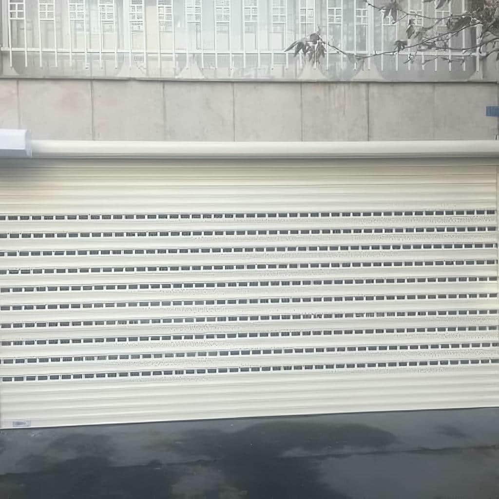 کرکره ریموت دار برای پارکینگ مسکونی کرکره ریموت دار برای پارکینگ مسکونی