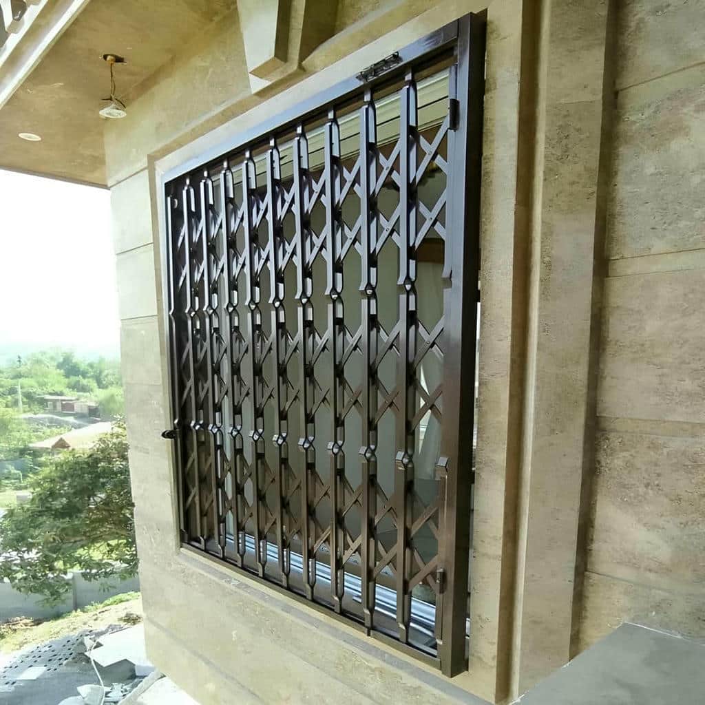 گارد آکاردئونی تاشو با رنگ تیره