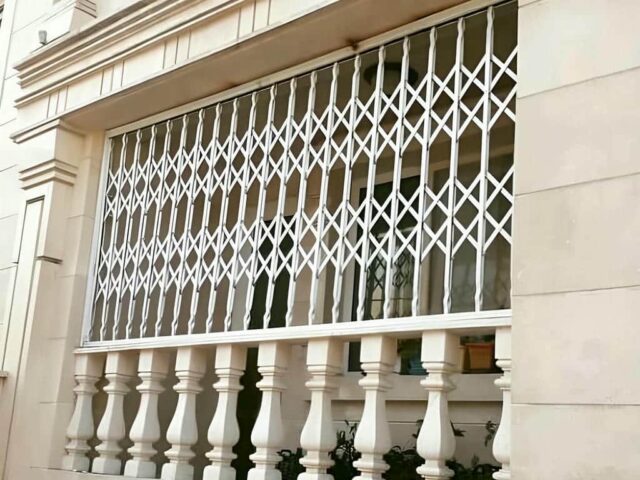 مرکز تخصصی حفاظ درب آکاردئونی در همدان و حومه